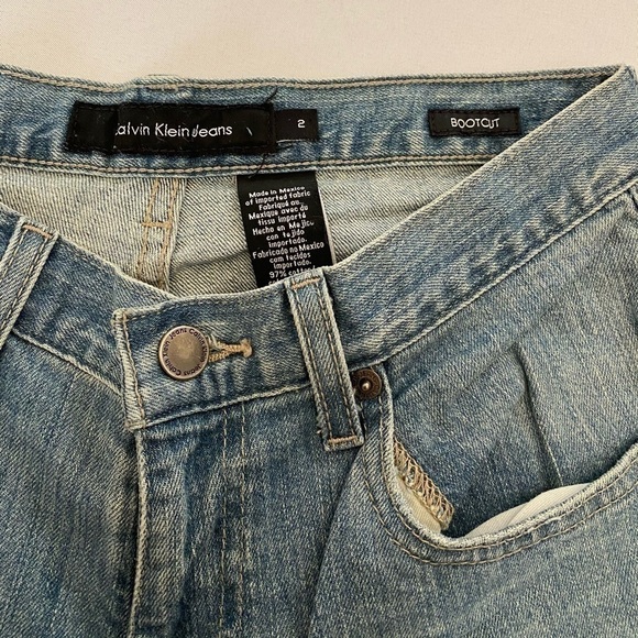 CALVIN KLEIN Boot Cut Jeans, Women’s Size 2 - Picture 2 of 4